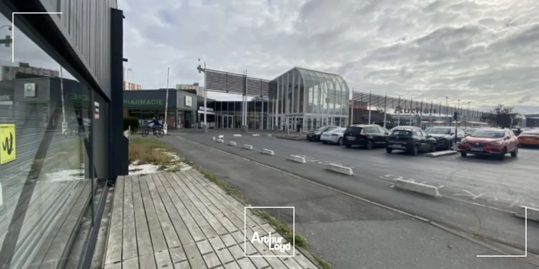 Locaux commerciaux - Location - SIN LE NOBLE - 59450 - 564-564 - 7586073