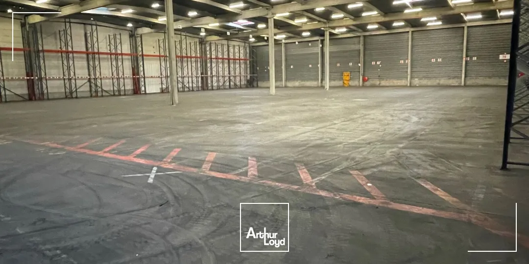 Entrepôts à louer à HEUDEBOUVILLE 27400