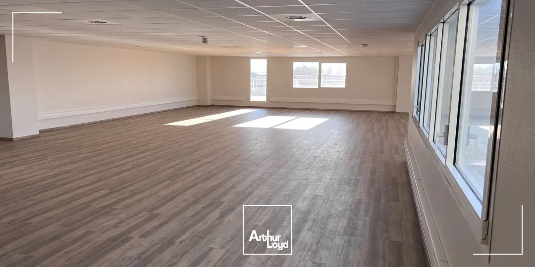 Bureaux avec terrasse et parkings à vendre - ZI - La Farlède