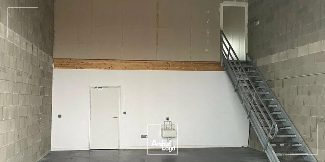 LOCAL D'ACTIVITE - LONGVIC - DIJON SUD