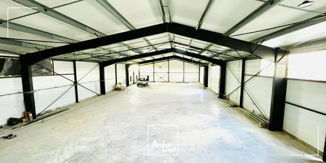 A LOUER - LE HAVRE PLATEAU NORD - LOCAL D'ACTIVITÉ NEUF AMÉNAGÉ D'ENVIRON 235 m2