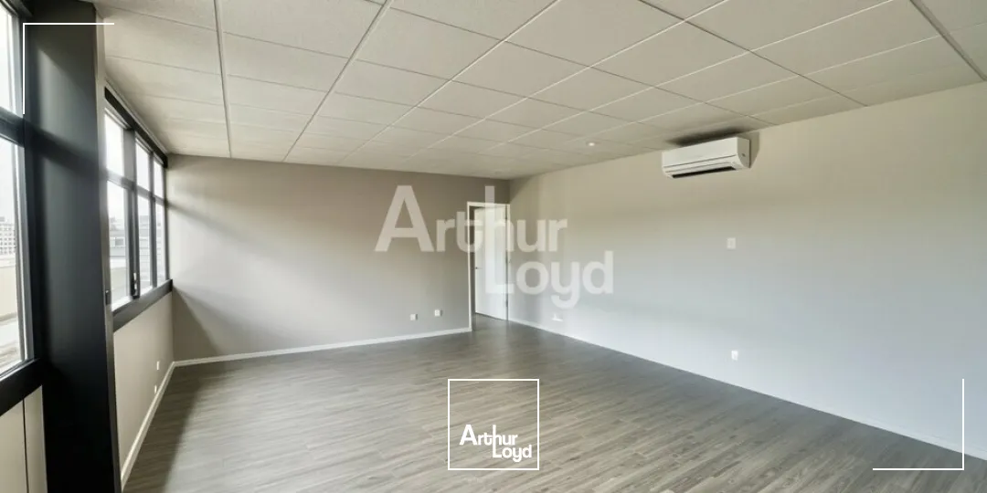 Bureau à louer au Bourget du lac-50 m² au sein du parc d'activités Savoie Technolac