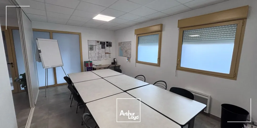 Locaux commerciaux - Location - SAUTRON - 44880 - 93.7-93.7 - 7587319