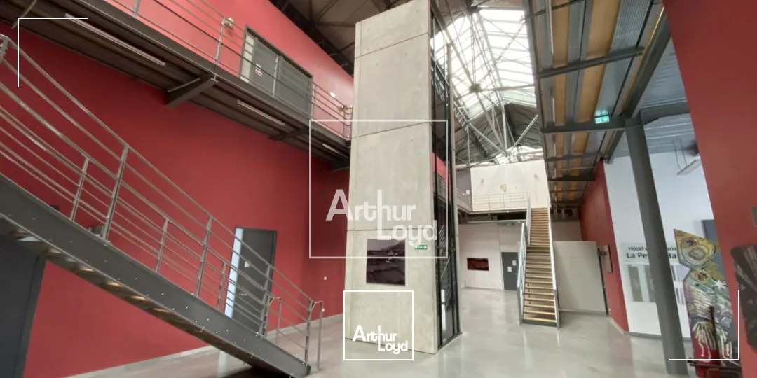 BUREAUX A LOUER GRENOBLE BOUCHAYET VIALLET DANS UN IMMEUBLE SECURISE 