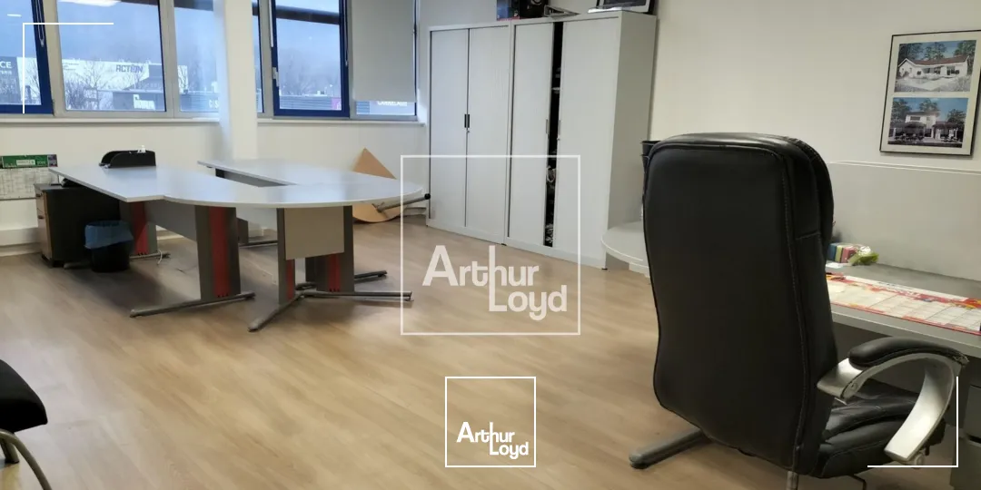 Bureaux - Location - SAINT EGREVE - 38120 - 411-411 - 7587494