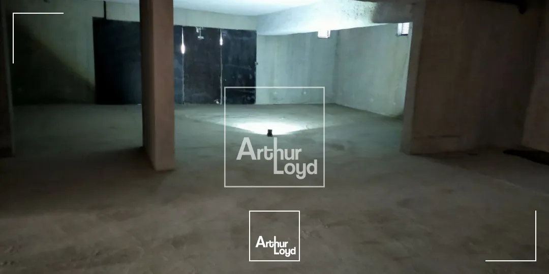 Locaux commerciaux - Location - VOIRON - 38500 - 329-329 - 7587732