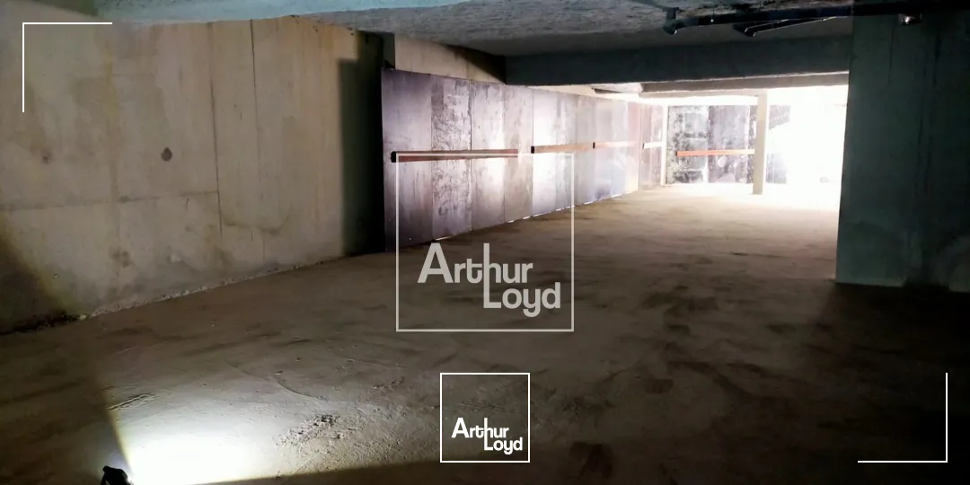 Locaux commerciaux - Location - VOIRON - 38500 - 329-329 - 7587731