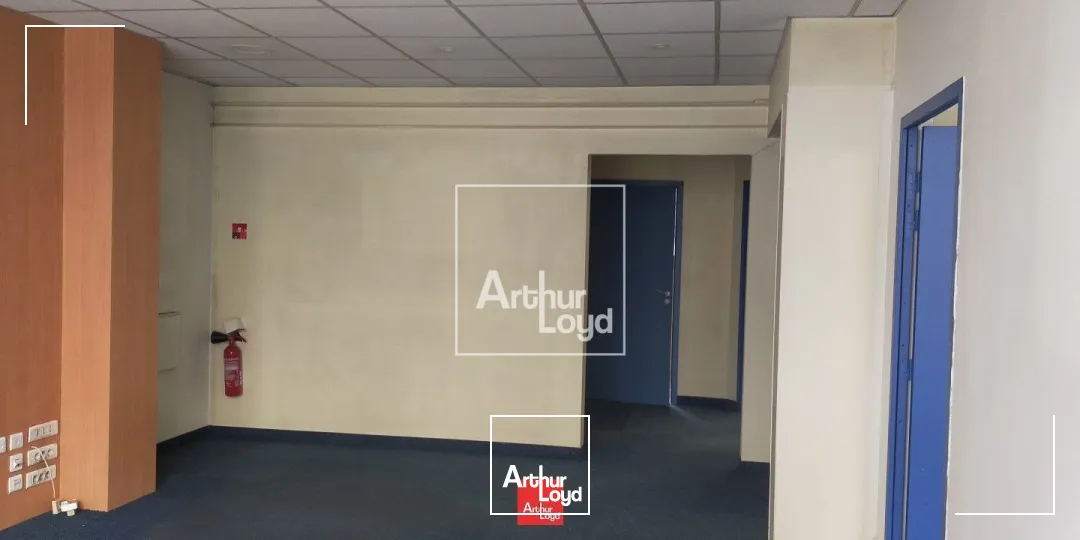 Locaux commerciaux - Location - GRENOBLE - 38000 - 84-84 - 7588037