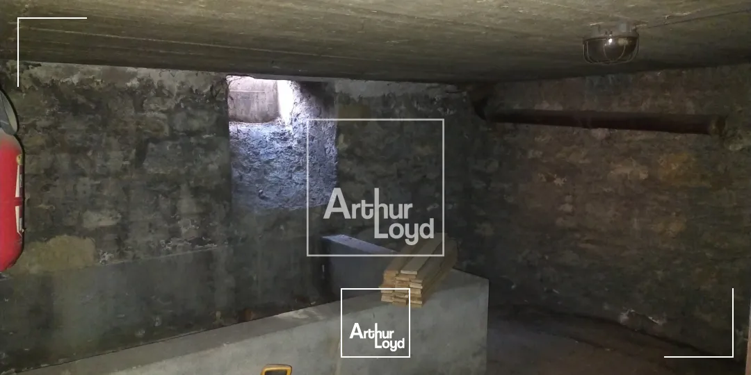 Locaux commerciaux - Location - GRENOBLE - 38000 - 84-84 - 7588043