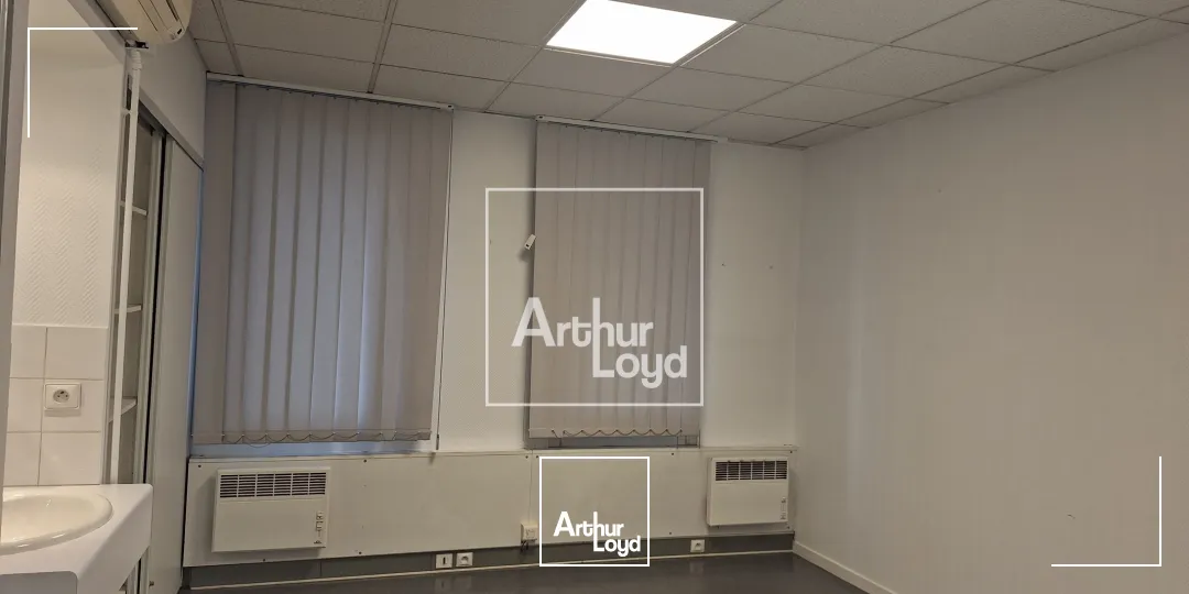 Bureaux - Vente - SAINT EGREVE - 38120 - 768-768 - 7588130