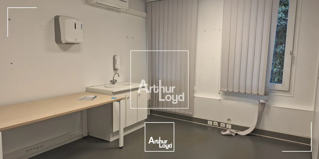 Bureaux - Vente - SAINT EGREVE - 38120 - 768-768 - 7588133