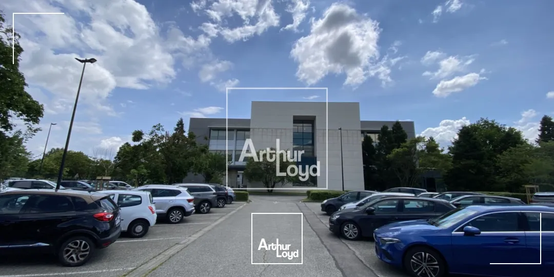 BUREAUX 3&nbsp;645 M² DIVISIBLES ENTIEREMENT RENOVES - A LOUER - EYBENS