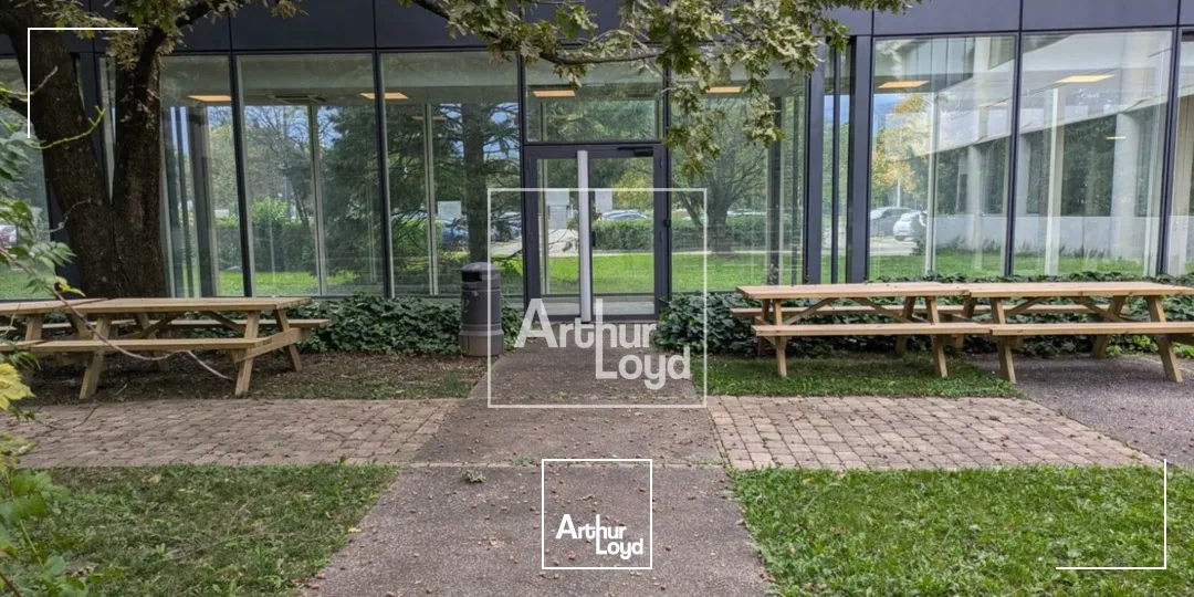 BUREAUX 3&nbsp;645 M² DIVISIBLES ENTIEREMENT RENOVES - A LOUER - EYBENS