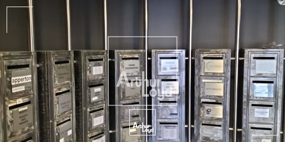 A LOUER BUREAUX 2 LOTS de 50M² en RDC SECTEUR EUROPOLE GARE GRENOBLE