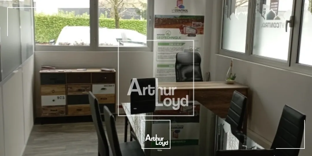 BUREAU DE 19M² A LOUER DANS UN IMMEUBLE TERTIAIRE CENTR'ALP MOIRANS