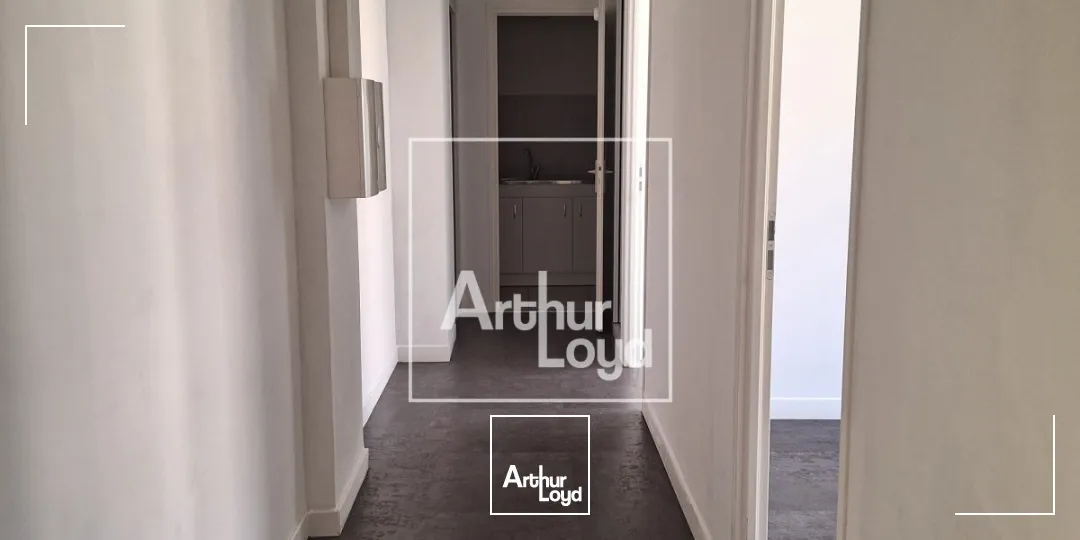 Bureaux - Location - MEYLAN - 38240 - 30.36-142.79 - 7588224