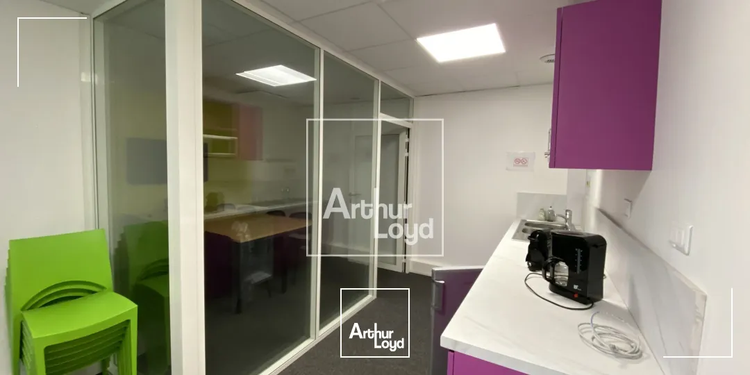 Bureaux - Location - MEYLAN - 38240 - 136.06-136.06 - 7588258