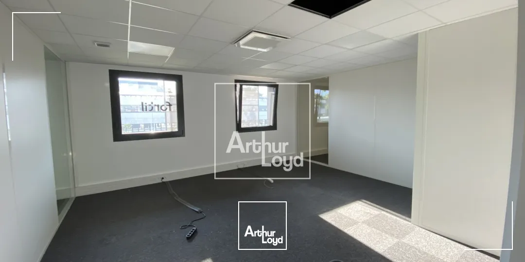 Bureaux - Location - MEYLAN - 38240 - 136.06-136.06 - 7588261