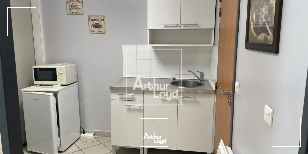 Locaux d'activité & Entrepôts - Location - MEYLAN - 38240 - 151.4-151.4 - 7588452