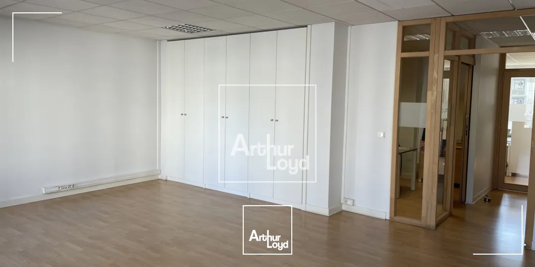 A LOUER - Bureaux 40 m² - GRENOBLE HYPERCENTRE