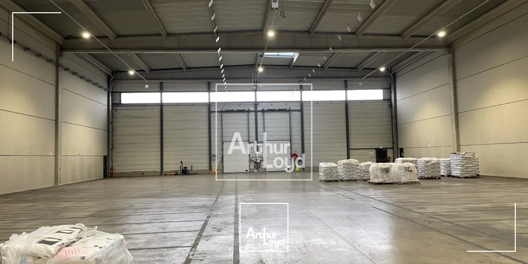 Ténement exceptionnel 22&nbsp;698 m² sur terrain de plus de 10 HA