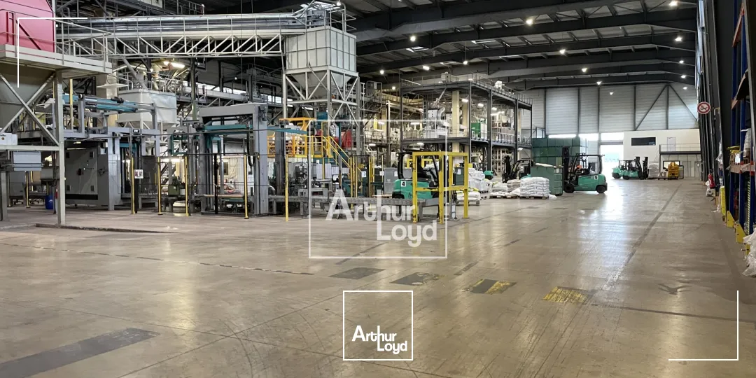 Ténement exceptionnel 22&nbsp;698 m² sur terrain de plus de 10 HA