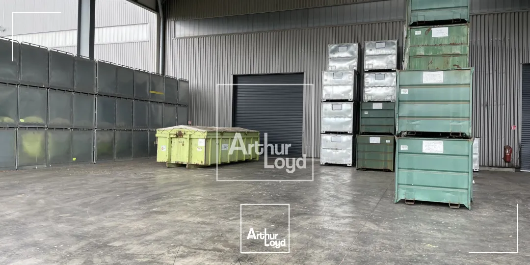 Ténement exceptionnel 22&nbsp;698 m² sur terrain de plus de 10 HA