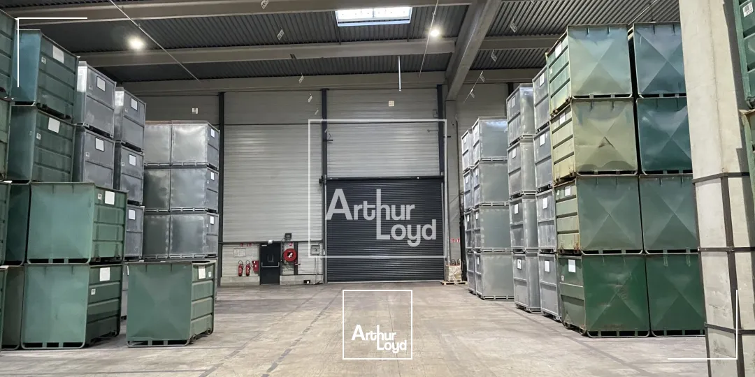 Ténement exceptionnel 22&nbsp;698 m² sur terrain de plus de 10 HA