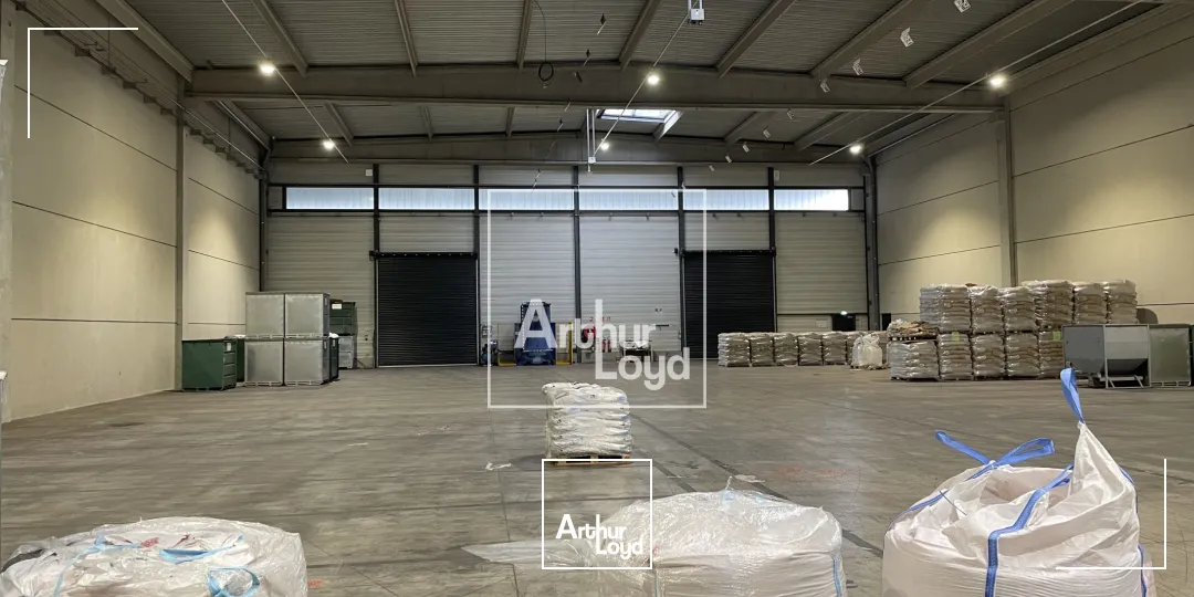 Ténement exceptionnel 22&nbsp;698 m² sur terrain de plus de 10 HA