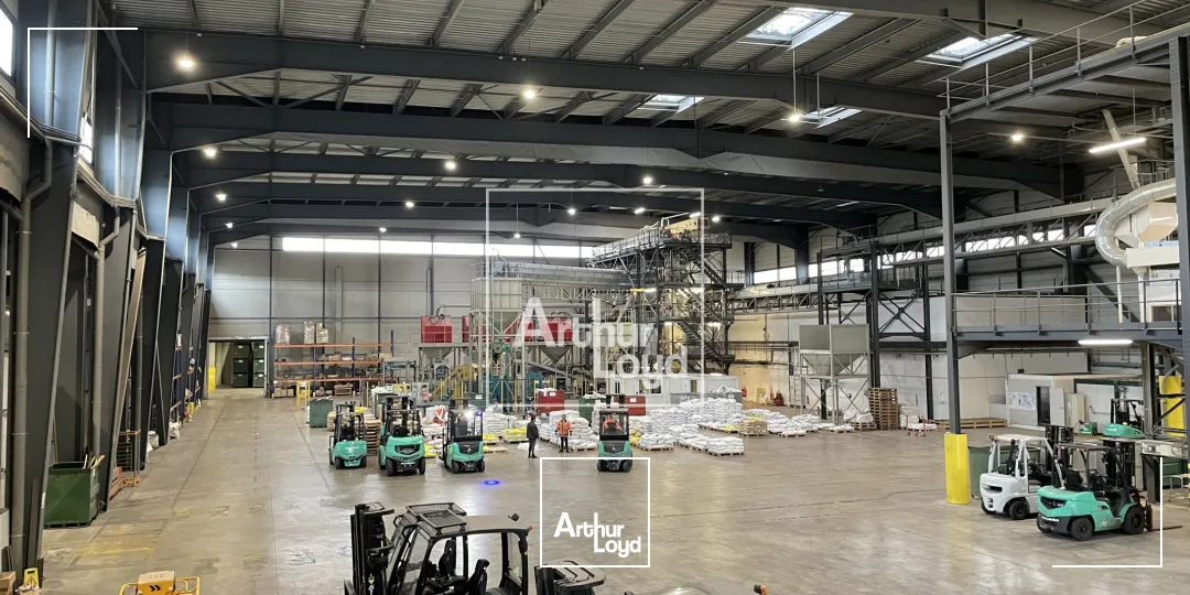 Ténement exceptionnel 22&nbsp;698 m² sur terrain de plus de 10 HA