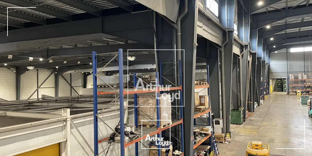 Ténement exceptionnel 22&nbsp;698 m² sur terrain de plus de 10 HA