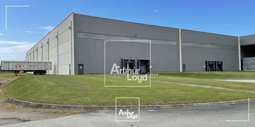 Ténement exceptionnel 22&nbsp;698 m² sur terrain de plus de 10 HA