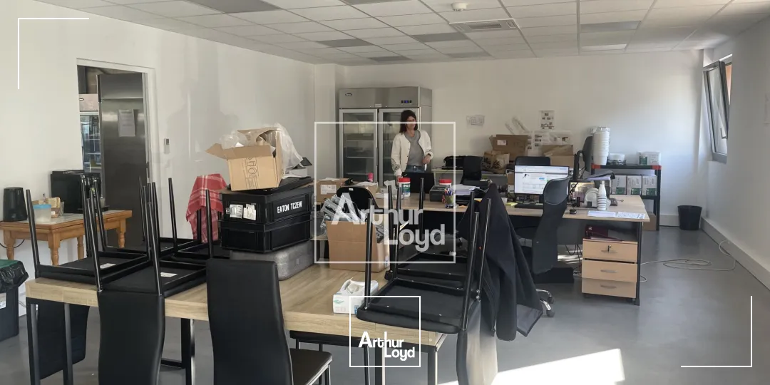 Locaux d'activité & Entrepôts - Location - DOMENE - 38420 - 335.75-335.75 - 7588559