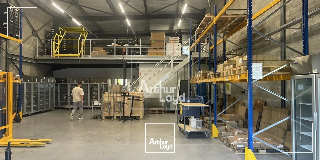 Locaux d'activité & Entrepôts - Location - DOMENE - 38420 - 335.75-335.75 - 7588557