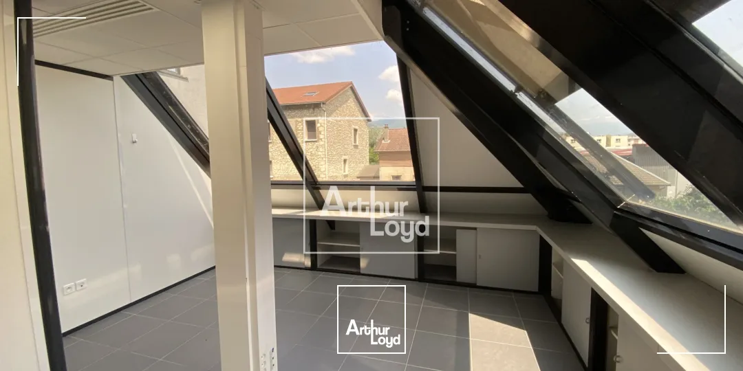 bureaux a louer divisibles à Sassenage 