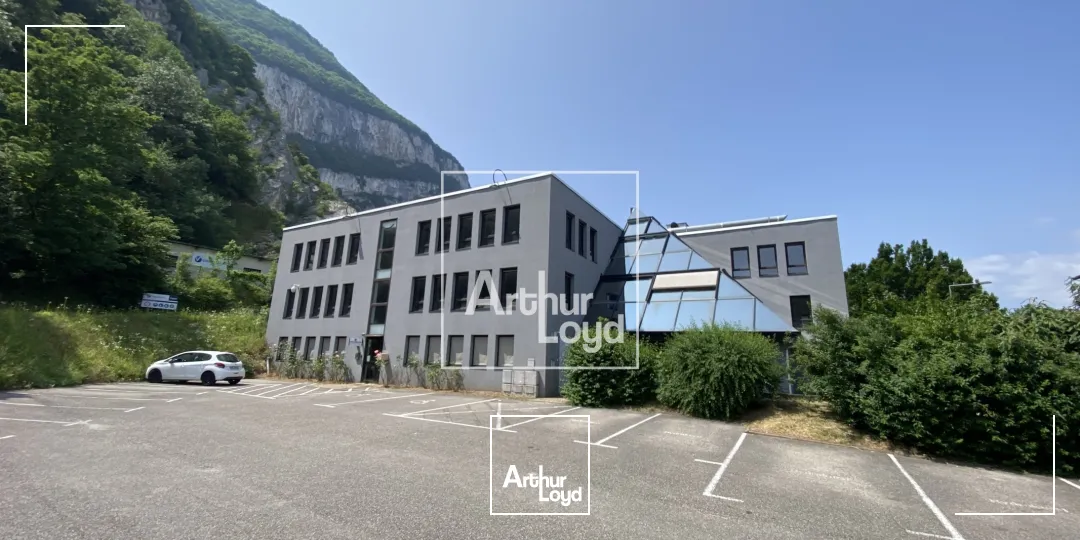 bureaux a louer divisibles à Sassenage 