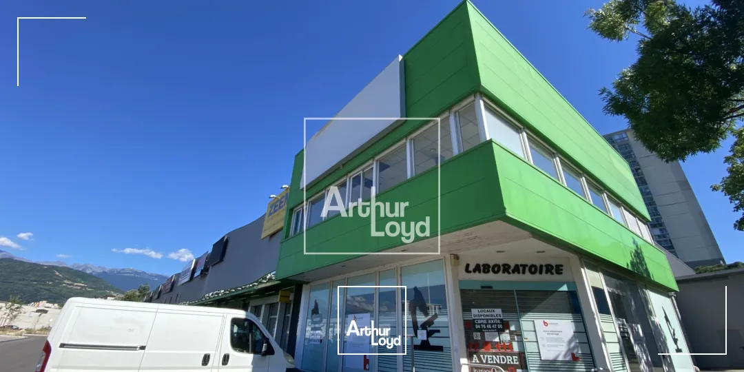 COMMERCE 230 M² A VENDRE - ECHIROLLES 