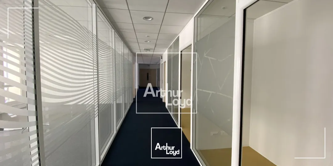 2 BUREAUX A LOUER DE 334 M² - SECTEUR PALAIS DE JUSTICE A GRENOBLE 