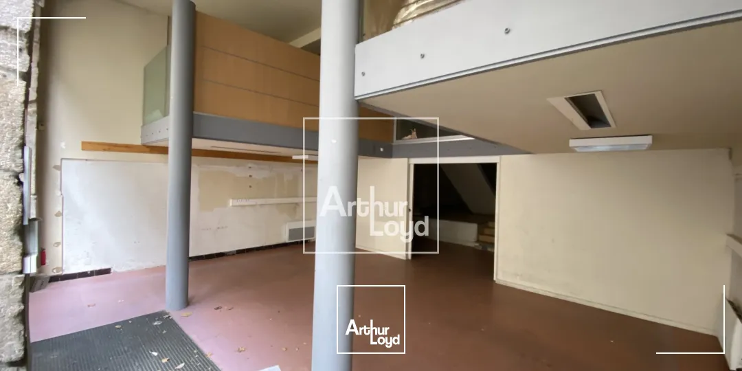 COMMERCE DE 90 m² A LOUER - GRENOBLE CENTRE VILLE