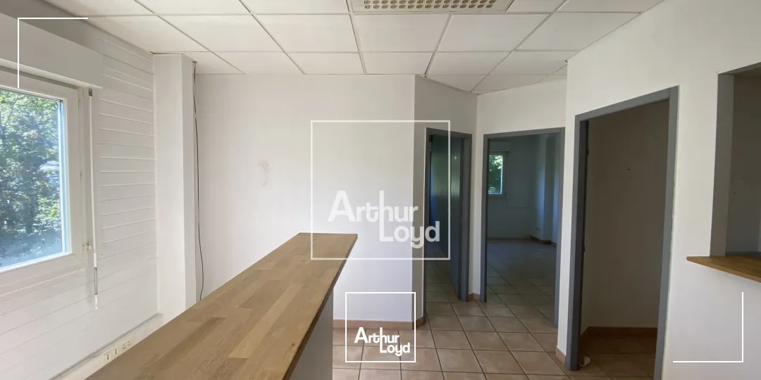 BUREAUX 100 M² A VENDRE OU A LOUER - VARCES 