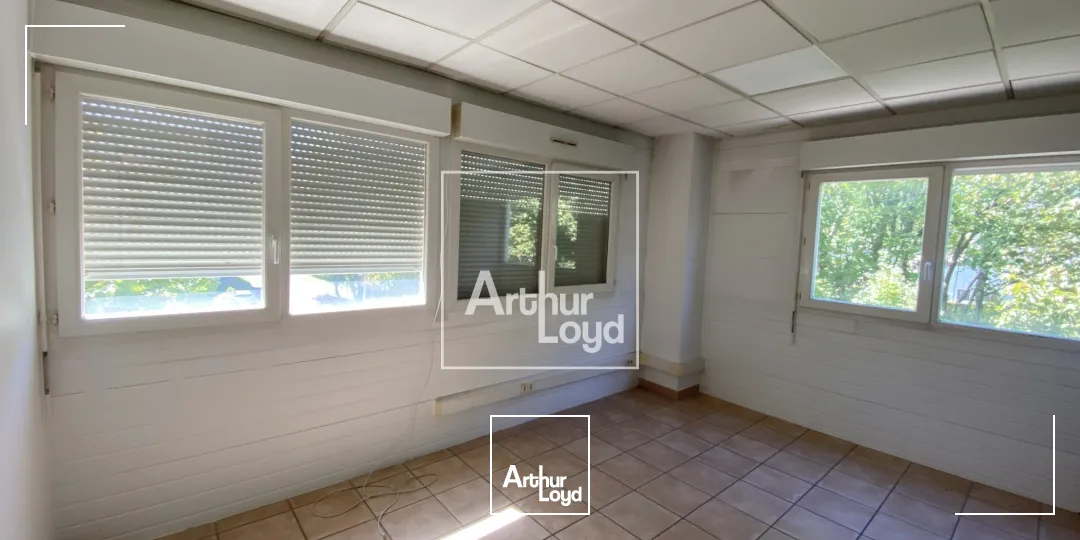 BUREAUX 100 M² A VENDRE OU A LOUER - VARCES 