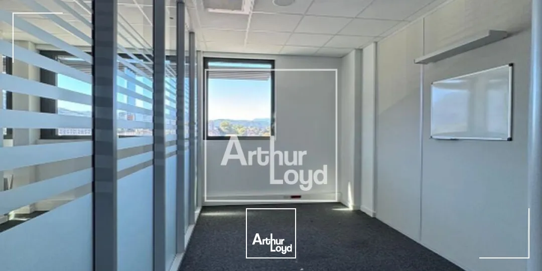 BUREAUX A LOUER 4ème ETAGE - 253 m² - SMH