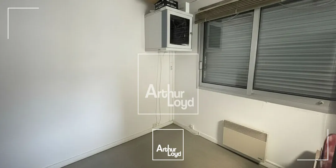 local d'activité - Négoce 347 m² environ