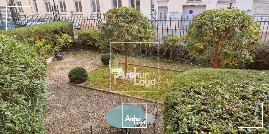 BUREAUX DE STANDING A LOUER A GRENOBLE 