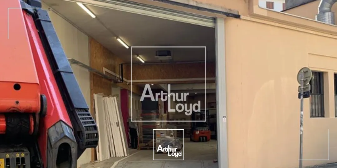 local commercial 698 m² location Grenoble