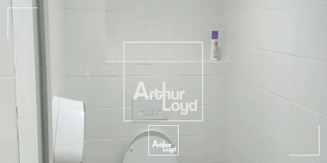 BUREAUX DE STANDING A LOUER A MEYLAN - 151 m²