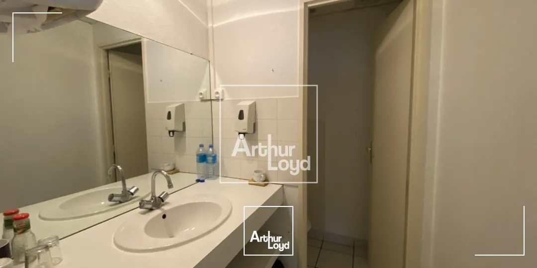 BUREAUX A LOUER 260 M² A SEYSSINET-PARISET 