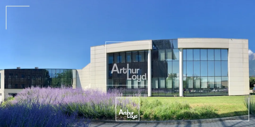LOCATION DE BUREAUX A ECHIROLLES PARC SUD GALAXIE AVEC PARKINGS 
