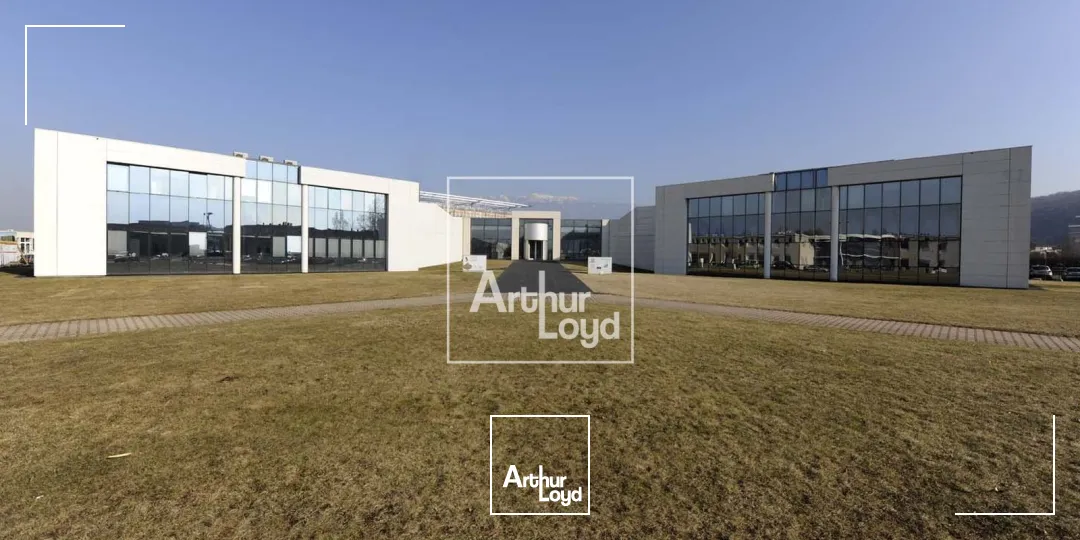 LOCATION DE BUREAUX A ECHIROLLES PARC SUD GALAXIE AVEC PARKINGS 