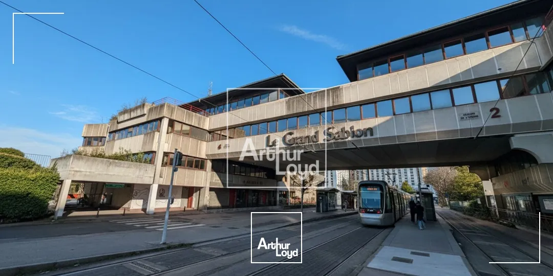 Bureaux - Location - LA TRONCHE - 38700 - 456-456 - 7589038